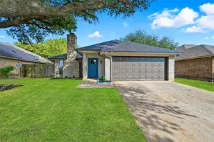 1940 Berrybrook Dr, Fort Worth, TX 76134 - Photo 1