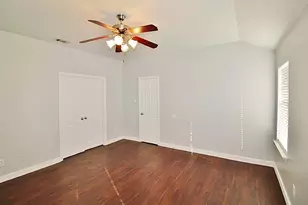 517 Kingscote Ct, Arlington, TX 76010 - Photo 11