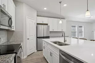 1008 Wasatch Ct, Burleson, TX 76028 - Photo 17