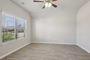 1008 Wasatch Ct, Burleson, TX 76028 - Photo 11