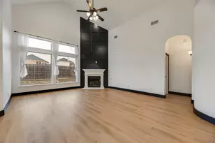 13709 Blue Bell Dr, Little Elm, TX 75068 - Photo 3