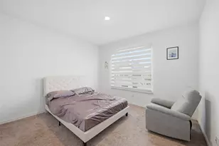 2121 Esher Dr, Little Elm, TX 75068 - Photo 11