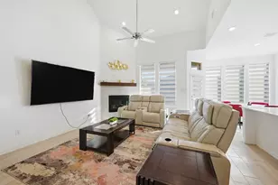 2121 Esher Dr, Little Elm, TX 75068 - Photo 3