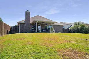 2756 Cresent Lake Dr, Little Elm, TX 75068 - Photo 23