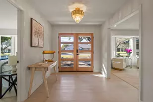 10427 Carry Back Pl, Dallas, TX 75229 - Photo 9