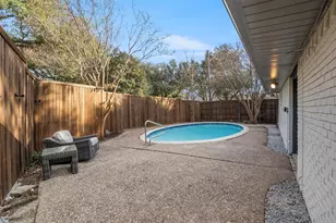 10427 Carry Back Pl, Dallas, TX 75229 - Photo 3