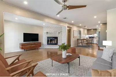 2804 Vassar Drive, Irving, TX 75062 - Photo 3