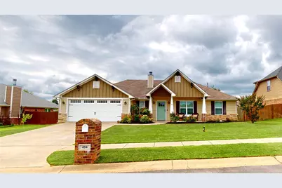 404 Hyde Park Drive, Chandler, TX 75758 - Photo 1