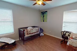 404 Hyde Park Dr, Chandler, TX 75758 - Photo 13