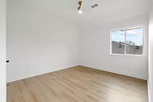 8200 Beverly Dr, North Richland Hills, TX 76182 - Photo 23