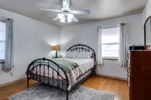 2602 Ridgecrest Dr, Garland, TX 75041 - Photo 11