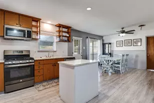 2602 Ridgecrest Dr, Garland, TX 75041 - Photo 7