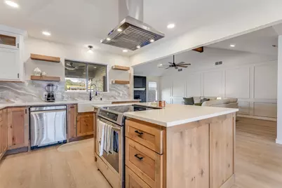 6525 Briley Drive, North Richland Hills, TX 76180 - Photo 11