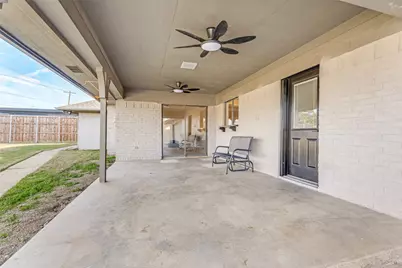 6525 Briley Drive, North Richland Hills, TX 76180 - Photo 25