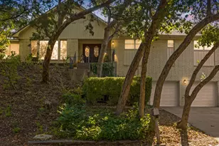 2621 Arroyo Rd, Waco, TX 76710 - Photo 3