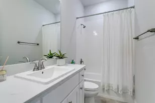 12964 Rockham Ln, Farmers Branch, TX 75234 - Photo 19