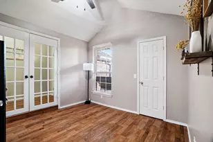 575 Mansfield Rd, Reno, TX 75462 - Photo 11