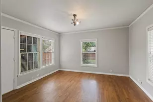 302 S Bradley St, McKinney, TX 75069 - Photo 13