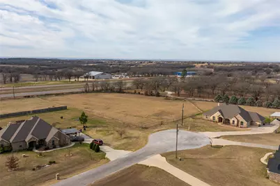 112 Bruce Crandall Court, Weatherford, TX 76088 - Photo 19