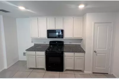 1412 Claireborne Court, Little Elm, TX 75068 - Photo 17