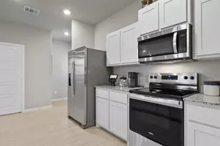 3037 Maple Orch Ln, Fort Worth, TX 76140 - Photo 7