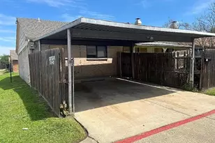 92 E Mountain Creek Dr, Grand Prairie, TX 75052 - Photo 7