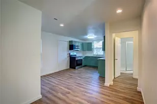 1908 Division St, Greenville, TX 75401 - Photo 9