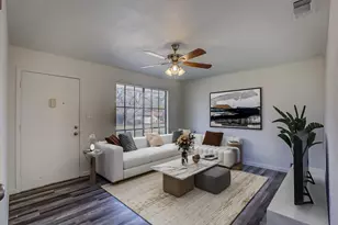 1908 Division St, Greenville, TX 75401 - Photo 5