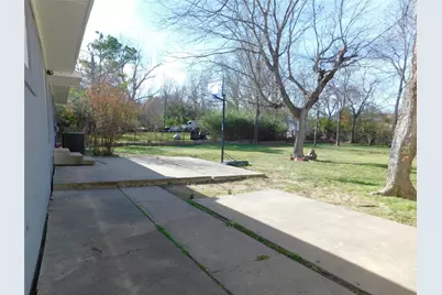 819 Thomas Street, Denton, TX 76201 - Photo 29