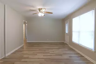 819 Thomas St, Denton, TX 76201 - Photo 9