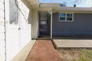 819 Thomas St, Denton, TX 76201 - Photo 27