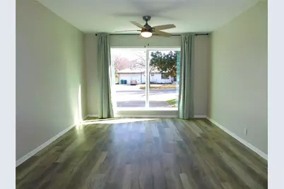 819 Thomas Street, Denton, TX 76201 - Photo 11