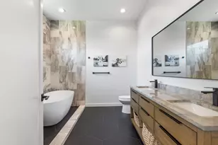 12130 Dandridge Dr, Dallas, TX 75243 - Photo 19