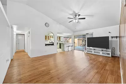 330 W Grenoble Drive, Grand Prairie, TX 75052 - Photo 3