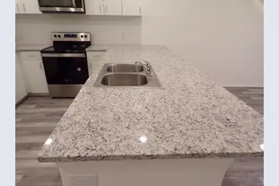 320 S Main Street, Bonham, TX 75418 - Photo 11