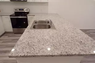 320 S Main St, Bonham, TX 75418 - Photo 11