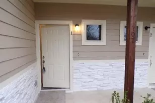 320 S Main St, Bonham, TX 75418 - Photo 15