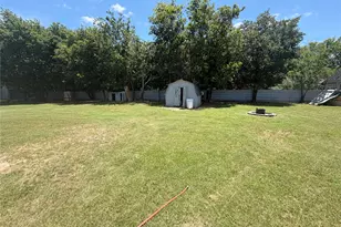 222 Hix Rd, Cleburne, TX 76031 - Photo 25