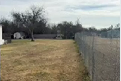 222 Hix Road, Cleburne, TX 76031 - Photo 15