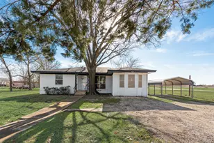 101 E Marshall St, Palmer, TX 75152 - Photo 3