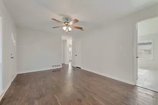 101 E Marshall St, Palmer, TX 75152 - Photo 11