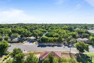 2540 Avenue H, Fort Worth, TX 76105 - Photo 23