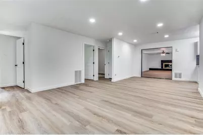 626 Thrush Avenue, Duncanville, TX 75116 - Photo 11