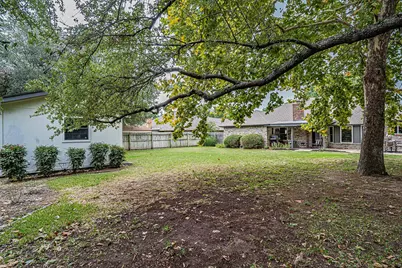 911 Meadowlark Lane, Granbury, TX 76048 - Photo 29