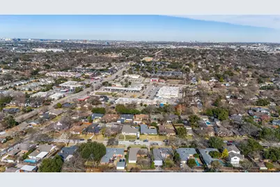 9830 Crestwick Drive, Dallas, TX 75238 - Photo 5