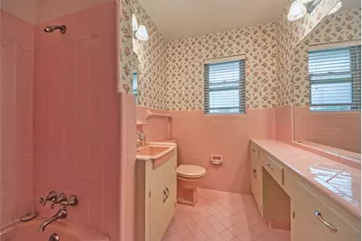 9830 Crestwick Drive, Dallas, TX 75238 - Photo 13