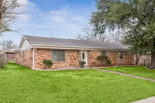 9643 Altacrest Dr, Dallas, TX 75227 - Photo 1