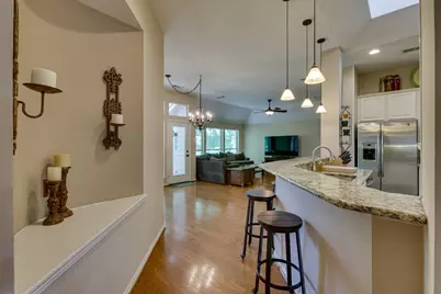 221 Freedom Court, Rockwall, TX 75032 - Photo 5