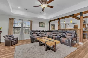 906 Griffith Ave, Terrell, TX 75160 - Photo 9