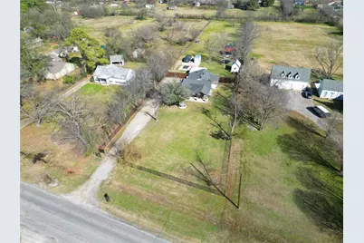 906 Griffith Avenue, Terrell, TX 75160 - Photo 1